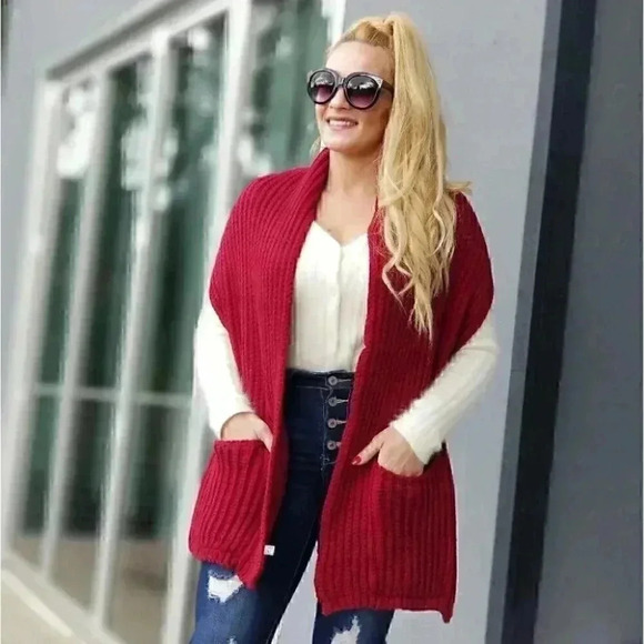 CASUAL DOLLZ Knit Scarf with Pockets -Muffler - Picture 3 of 5